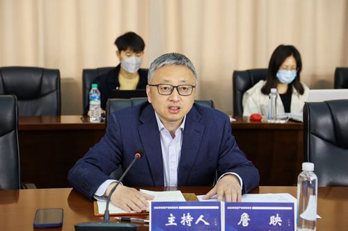 2-詹映老师（网站用图）.jpg